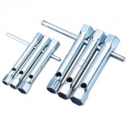 Category image for Metric Spanners